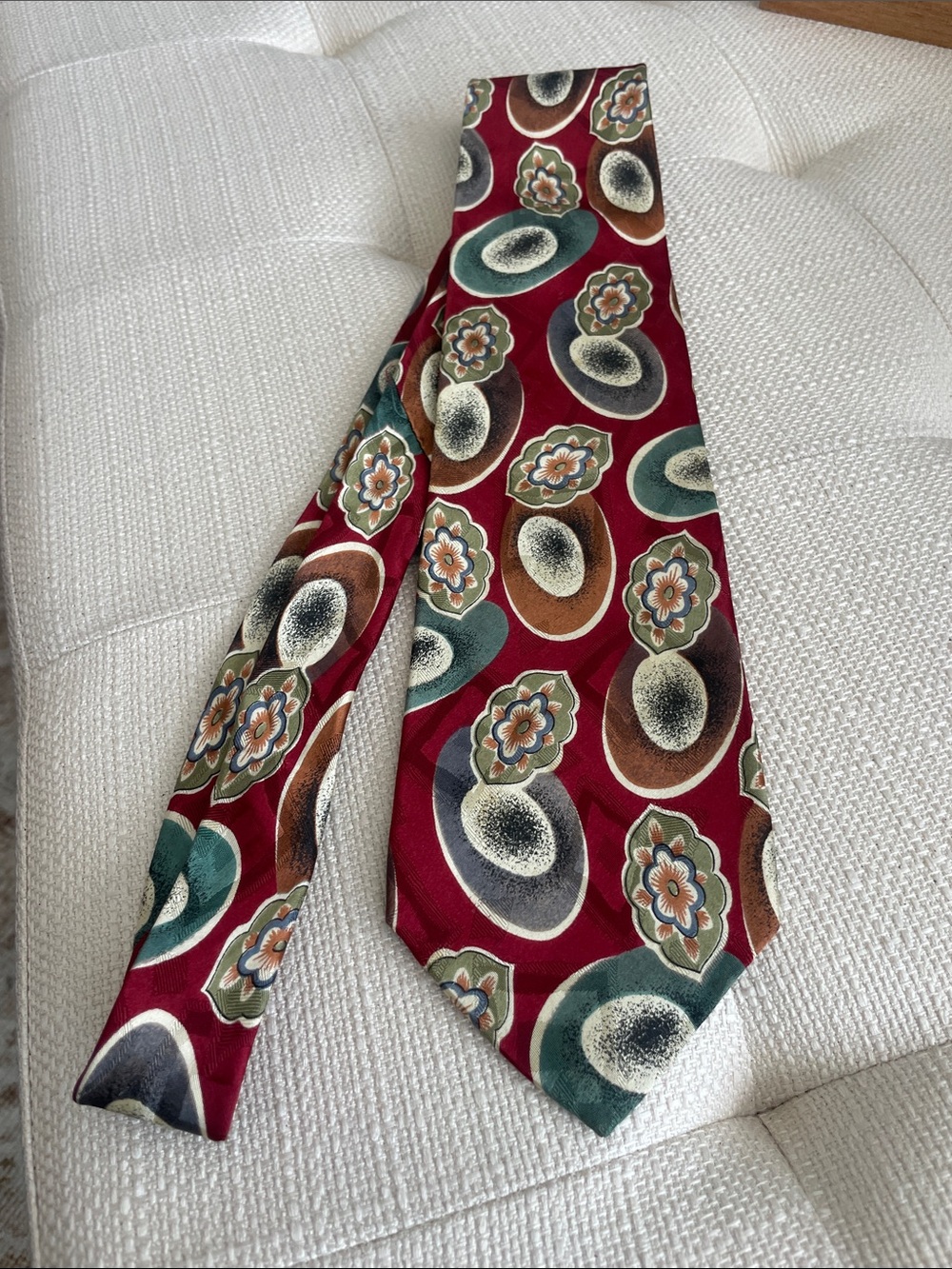 GIVENCHY men’s all silk tie